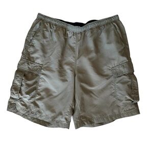 L.L. Bean Men’s Olive Green Cargo Pocket 9 Inch Swim Trunks Size Large